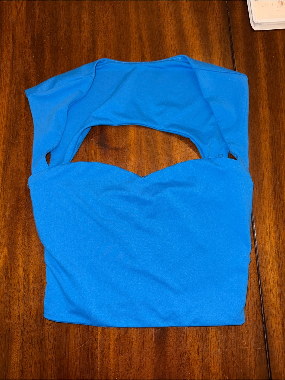 Blue Women's Cutout Crop Top